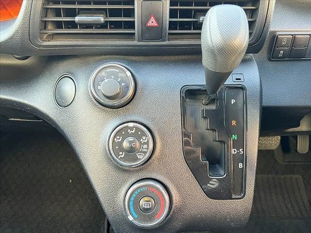 TOYOTA SIENTA 2017 Image 31