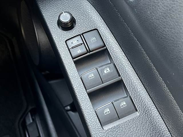 TOYOTA SIENTA 2017 Image 31