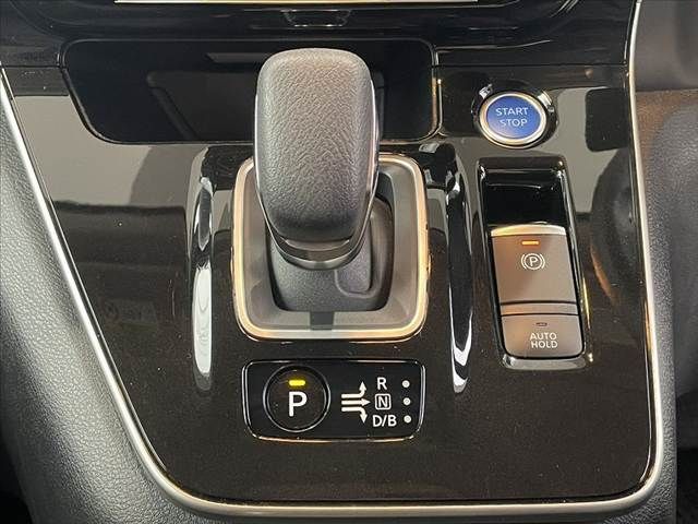 NISSAN SERENA  WG 2022 Image 31