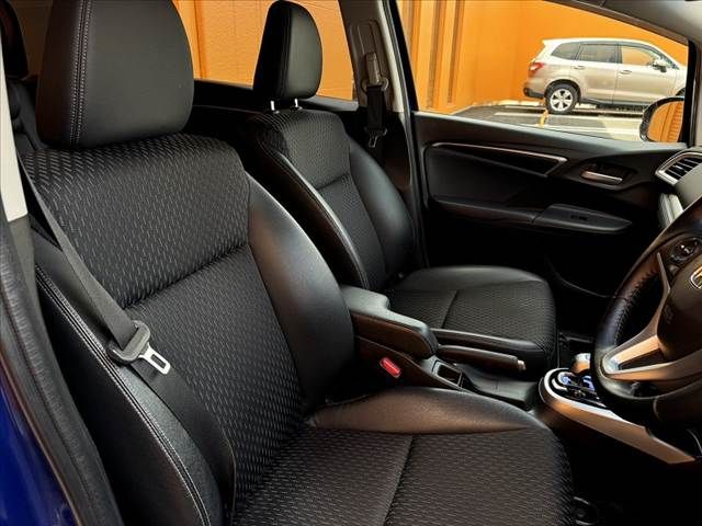 HONDA FIT HYBRID 2013 Image 31