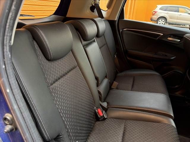 HONDA FIT HYBRID 2013 Image 31