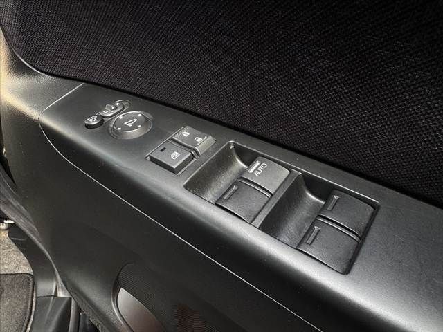 HONDA N BOX CUSTOM 2013 Image 31