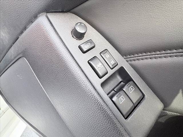 NISSAN SKYLINE COUPE 2008 Image 31