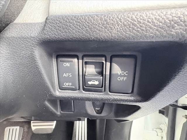 NISSAN SKYLINE COUPE 2008 Image 31