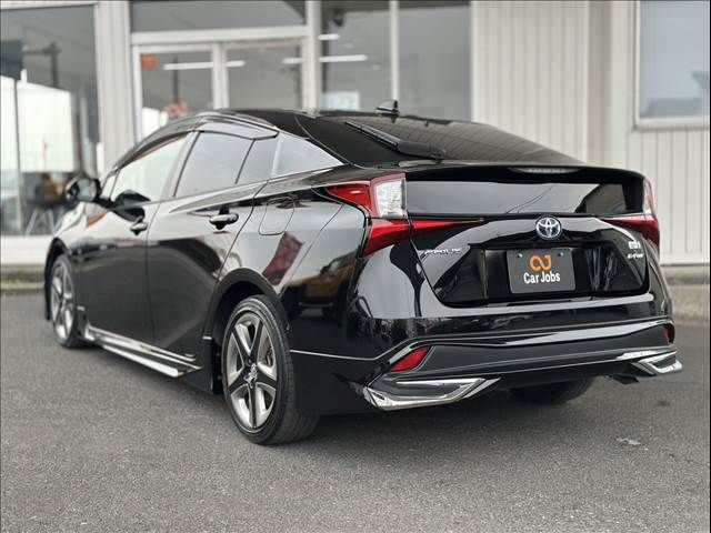 TOYOTA PRIUS 4WD 2021 Image 31