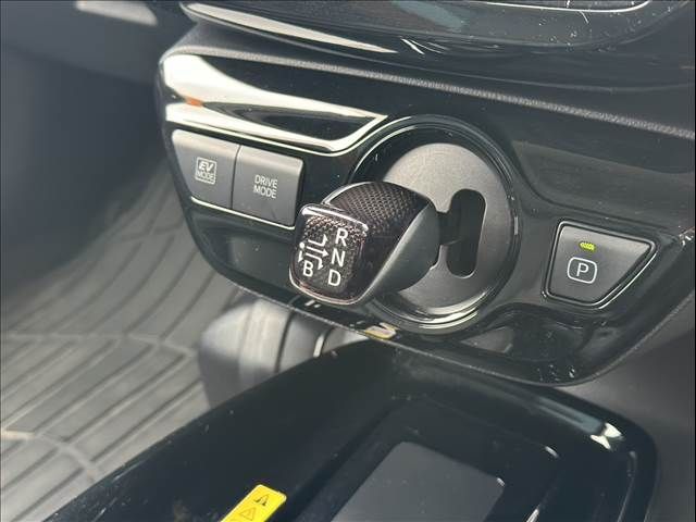 TOYOTA PRIUS 4WD 2021 Image 31