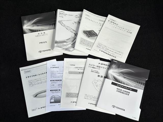 TOYOTA PRIUS 4WD 2021 Image 31