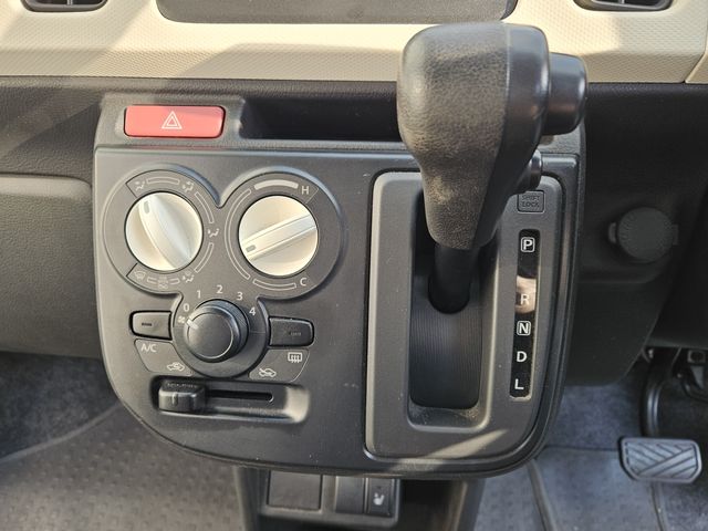 SUZUKI ALTO 2015 Image 31