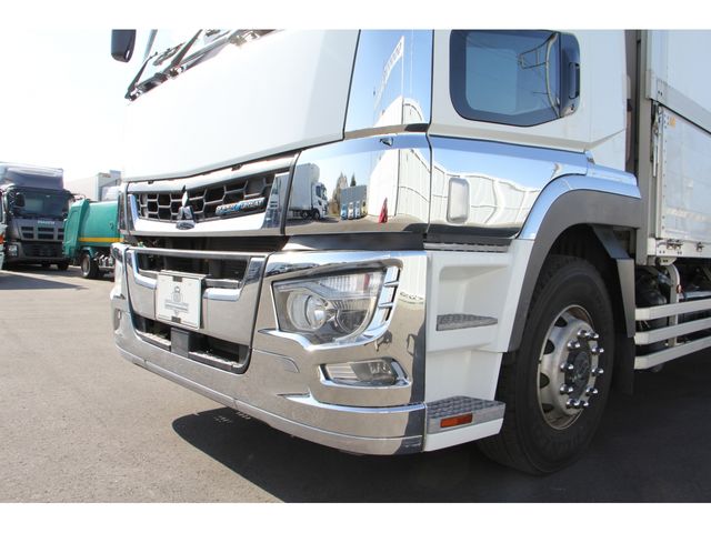 MITSUBISHI FUSOU SUPER GREAT 2019 Image 31