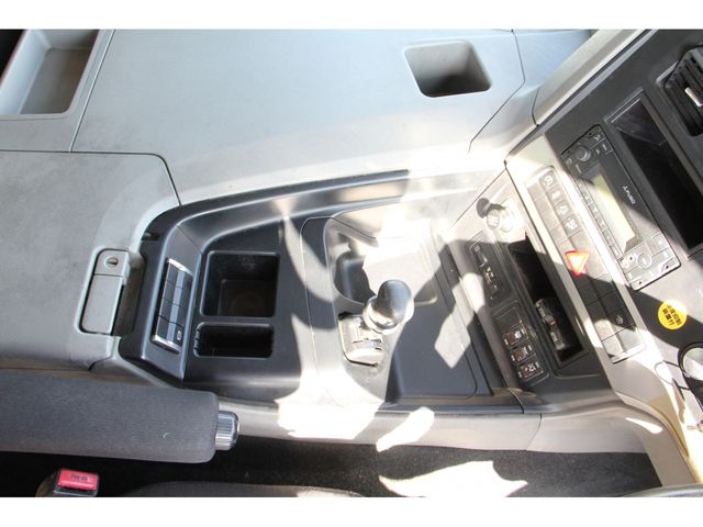 MITSUBISHI FUSOU SUPER GREAT 2019 Image 31