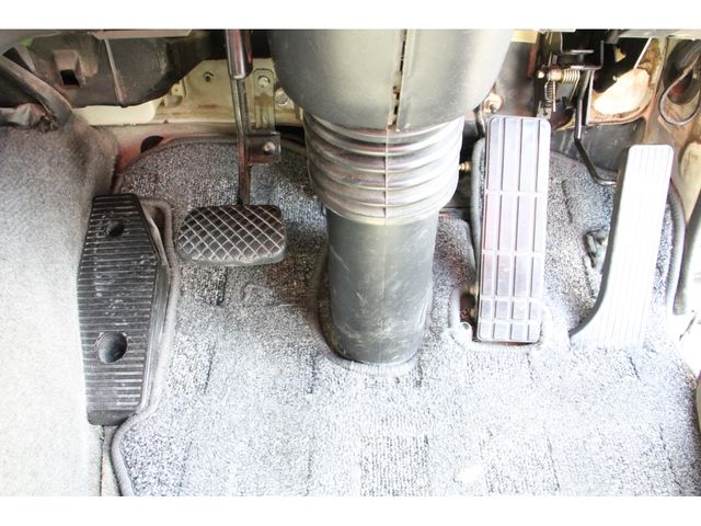 ISUZU GIGA 2014 Image 31