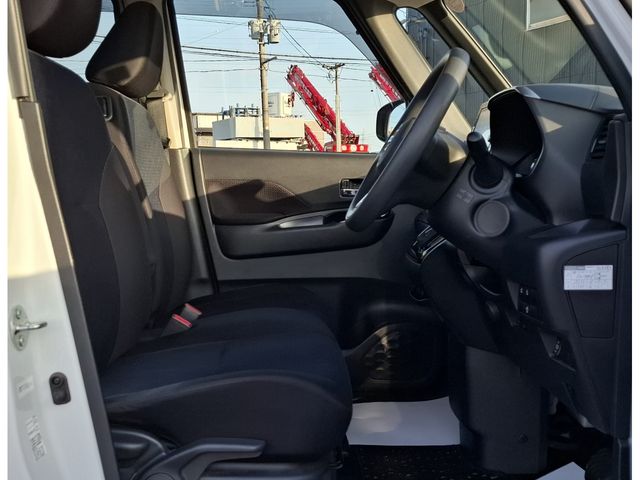 NISSAN ROOX 2021 Image 31