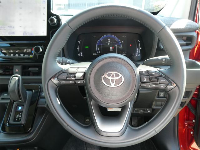 TOYOTA SIENTA HYBRID 2024 Image 31