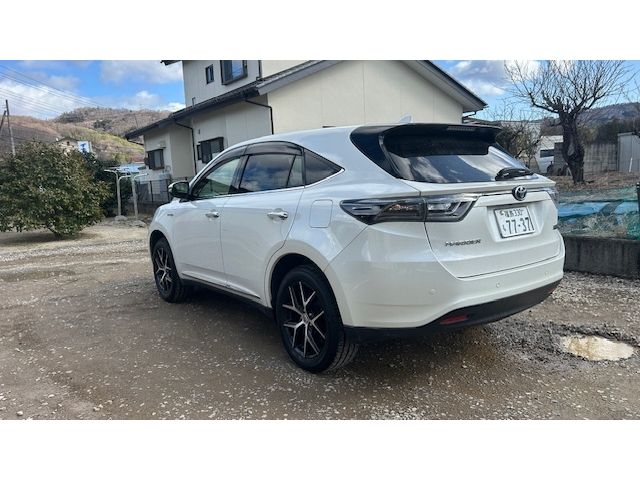 TOYOTA HARRIER HYBRID 2017 Image 31