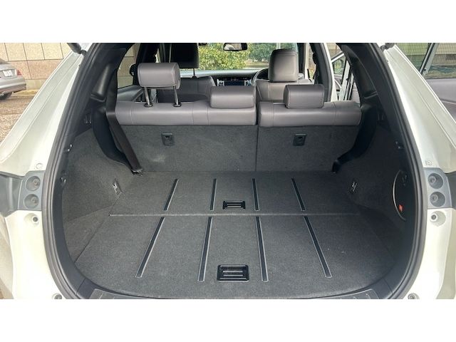 TOYOTA HARRIER HYBRID 2017 Image 31