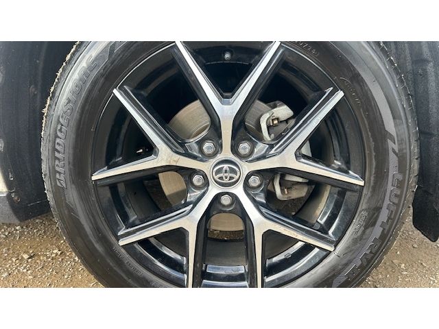 TOYOTA HARRIER HYBRID 2017 Image 31