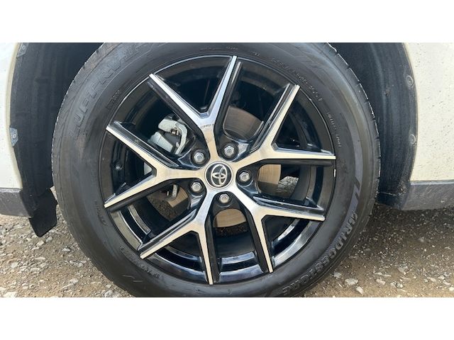 TOYOTA HARRIER HYBRID 2017 Image 31