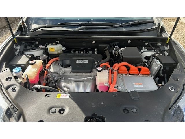 TOYOTA HARRIER HYBRID 2017 Image 31