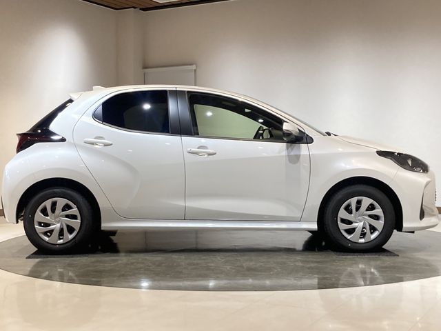 TOYOTA YARIS HYBRID 2026 Image 31