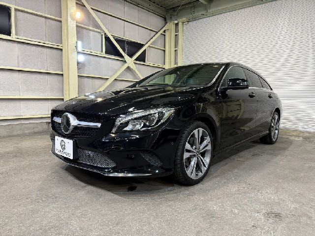MERCEDES BENZ CLA SH 2018 Image 31