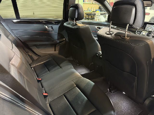 MERCEDES BENZ E CLAS 2014 Image 31
