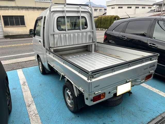 DAIHATSU HIJET TRUCK 4WD 2007 Image 31