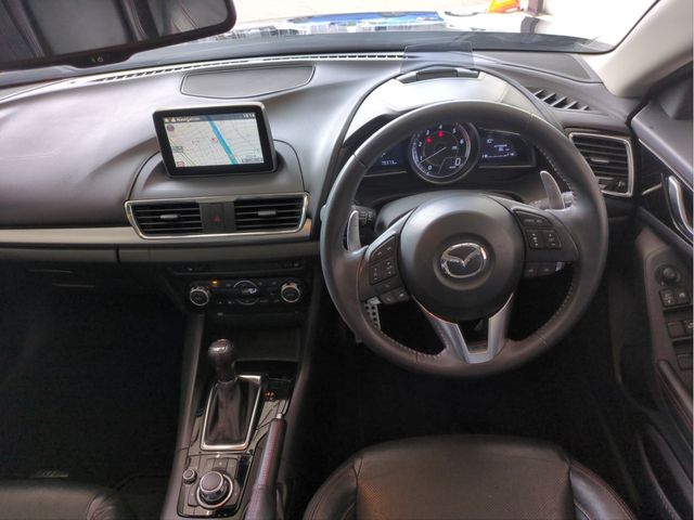MAZDA AXELA SEDAN 2016 Image 31