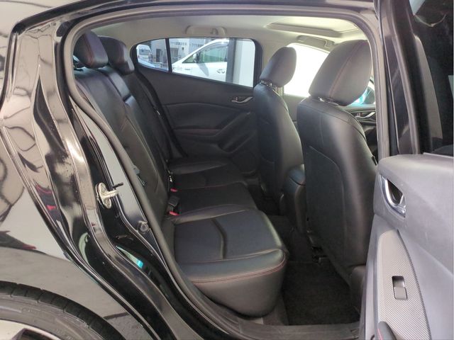 MAZDA AXELA SEDAN 2016 Image 31