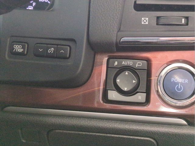 TOYOTA CROWN SEDAN 2014 Image 31