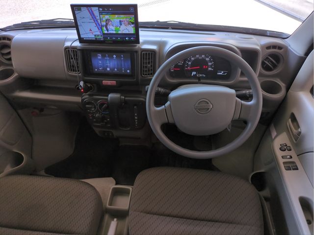 NISSAN NV100 CLIPPER 2022 Image 31