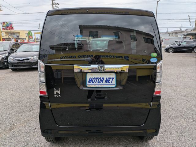 HONDA N BOX 2015 Image 31