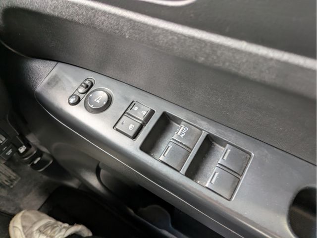 HONDA N BOX 2015 Image 31