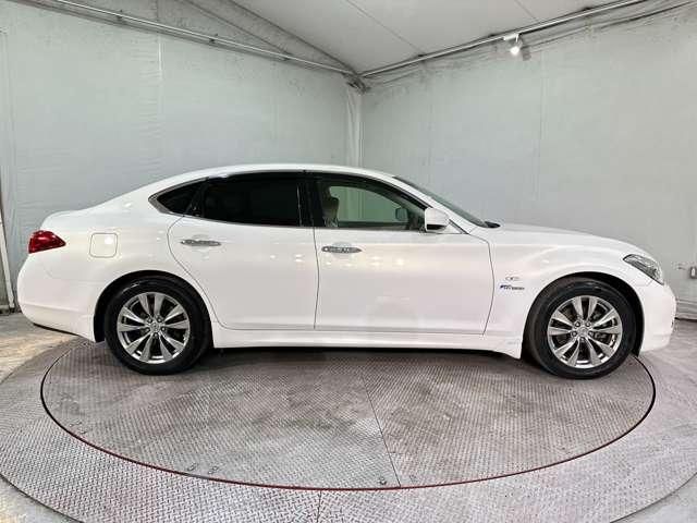 NISSAN FUGA HYBRID 2014 Image 31