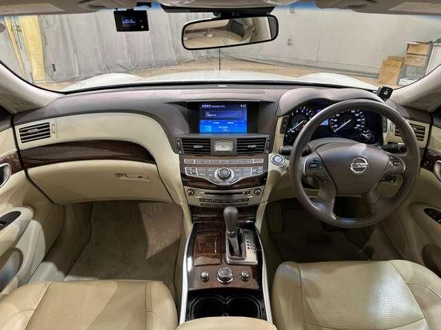 NISSAN FUGA HYBRID 2014 Image 31