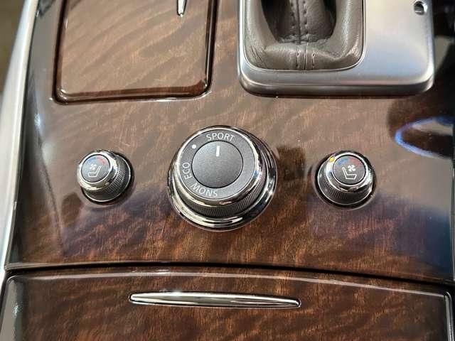 NISSAN FUGA HYBRID 2014 Image 31