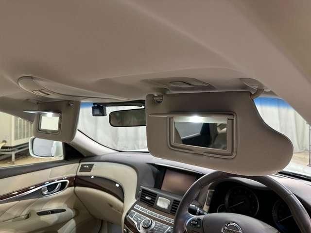 NISSAN FUGA HYBRID 2014 Image 31