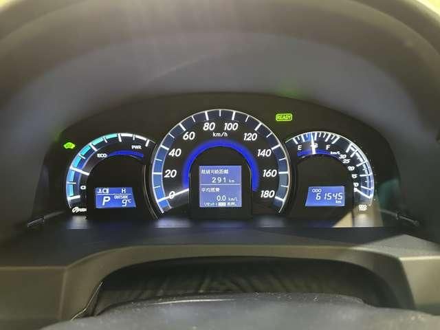 TOYOTA CAMRY HYBRID 2012 Image 31