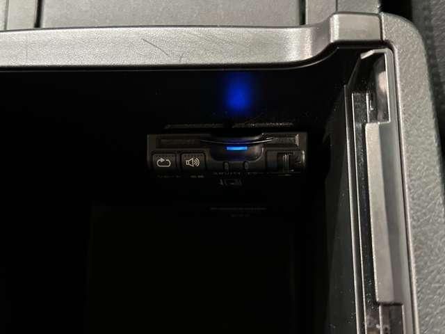 TOYOTA CAMRY HYBRID 2012 Image 31