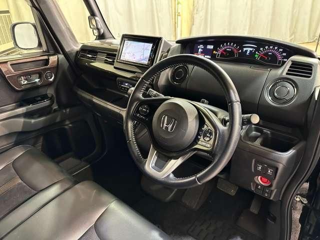 HONDA N BOX CUSTOM 2018 Image 31