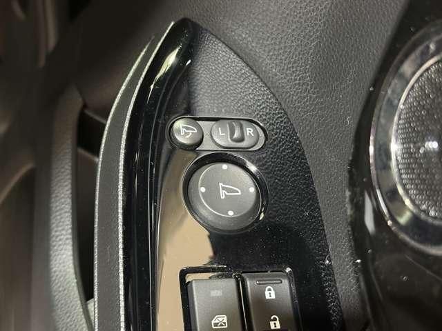 HONDA N BOX CUSTOM 2018 Image 31