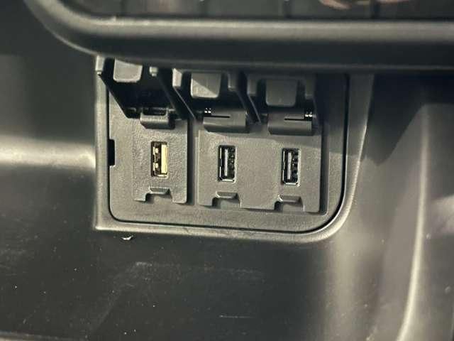 HONDA N BOX CUSTOM 2018 Image 31