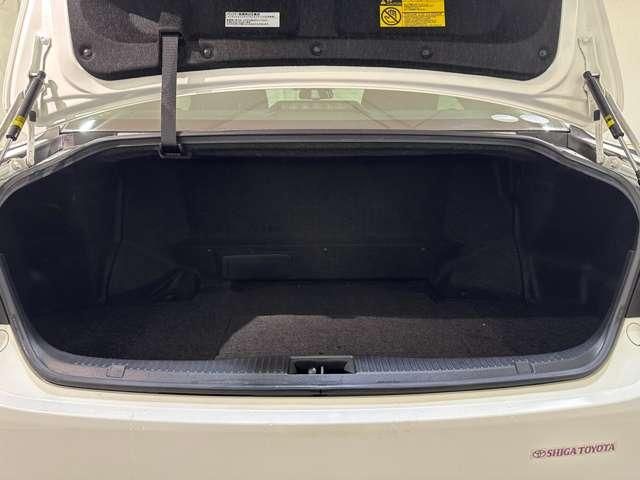 TOYOTA CROWN SEDAN 2015 Image 31