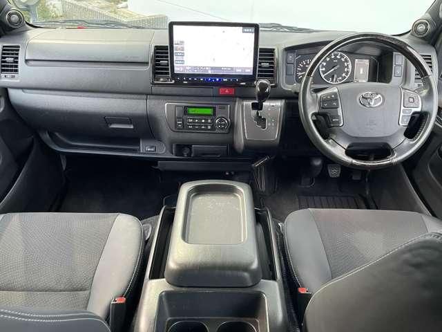 TOYOTA HIACE VAN 2WD 2024 Image 31