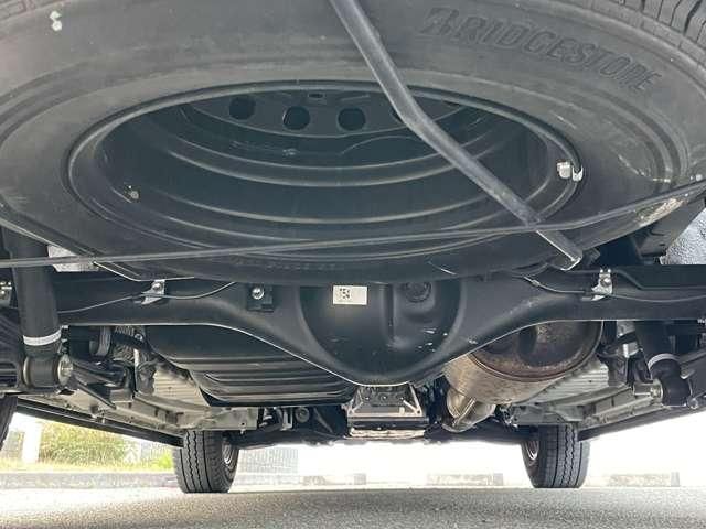 TOYOTA HIACE VAN 2WD 2024 Image 31