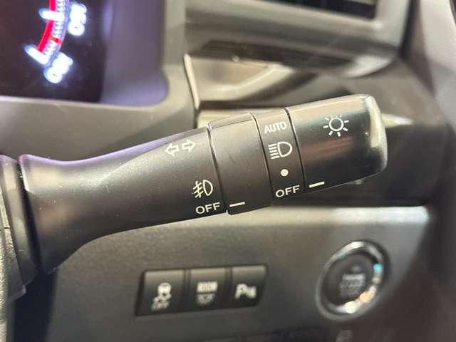 TOYOTA VELLFIRE 2013 Image 31