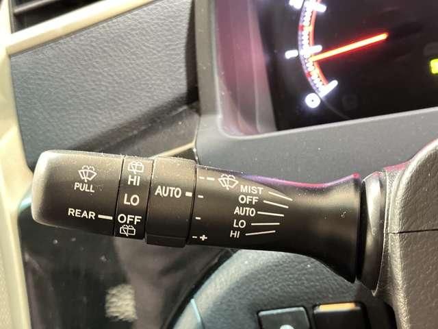 TOYOTA VELLFIRE 2013 Image 31