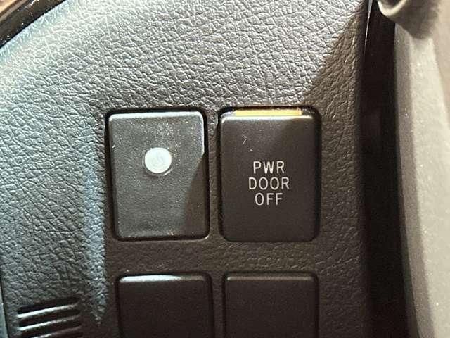 TOYOTA VELLFIRE 2013 Image 31