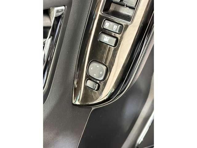 TOYOTA VELLFIRE 2013 Image 31