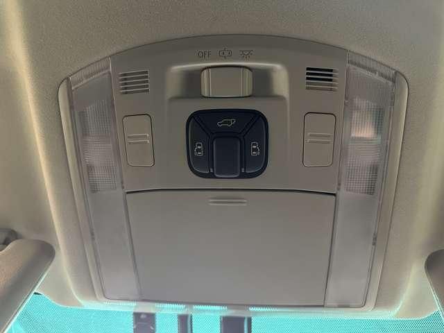 TOYOTA VELLFIRE 2013 Image 31