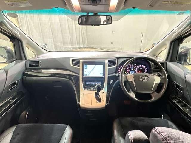 TOYOTA VELLFIRE 2013 Image 31